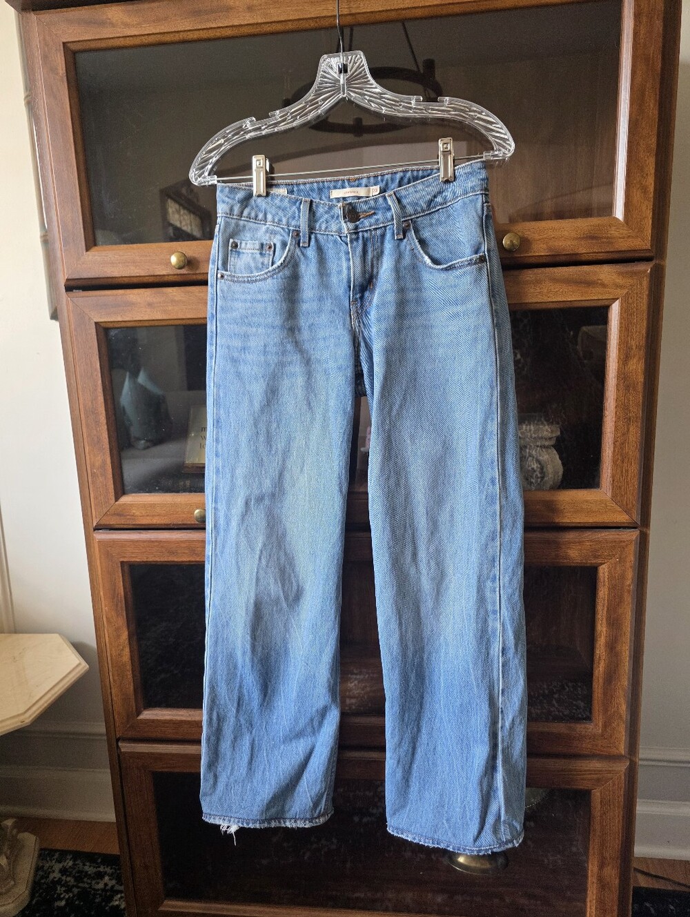 Levis Low Loose Denim Jeans 23x30 Womens